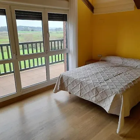 Holiday home Casa Bahia De Pedrena